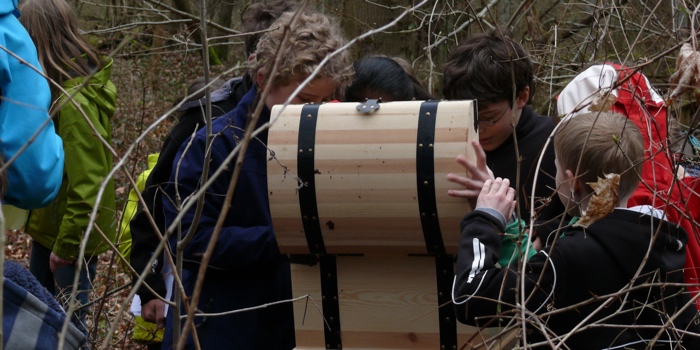 Geocaching: Kinder entdecken Schatztruhe